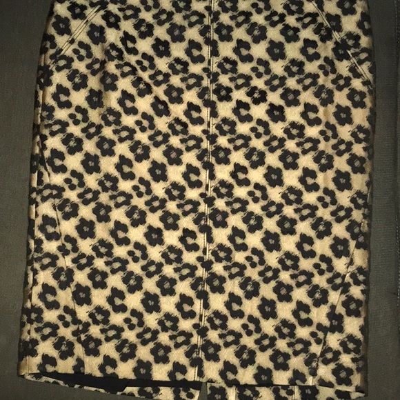 Ann Taylor Animal Print Pencil Skirt - Picture 2 of 8